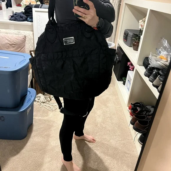 Pretty Nylon Eliz-a-Baby Diaper Bag - Picture 2 of 12